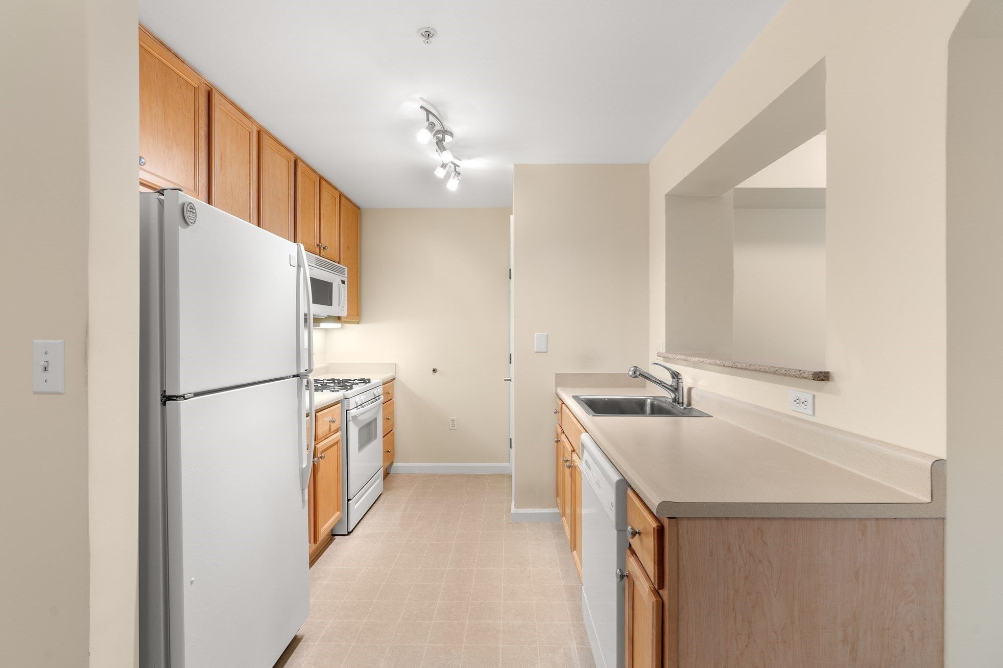 38 Village Road #614, Middleton, MA Photo #13