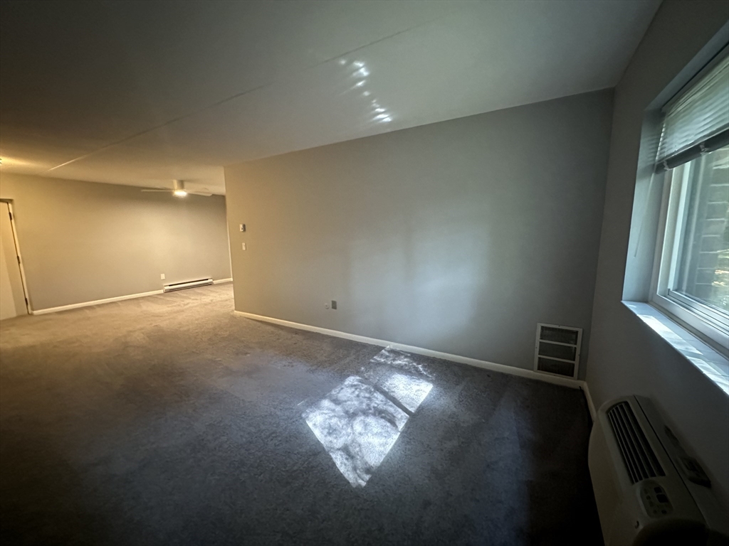 49 Windsor Dr 108