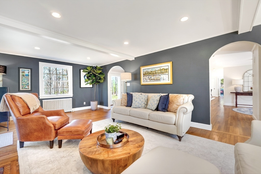 148 Weston Road