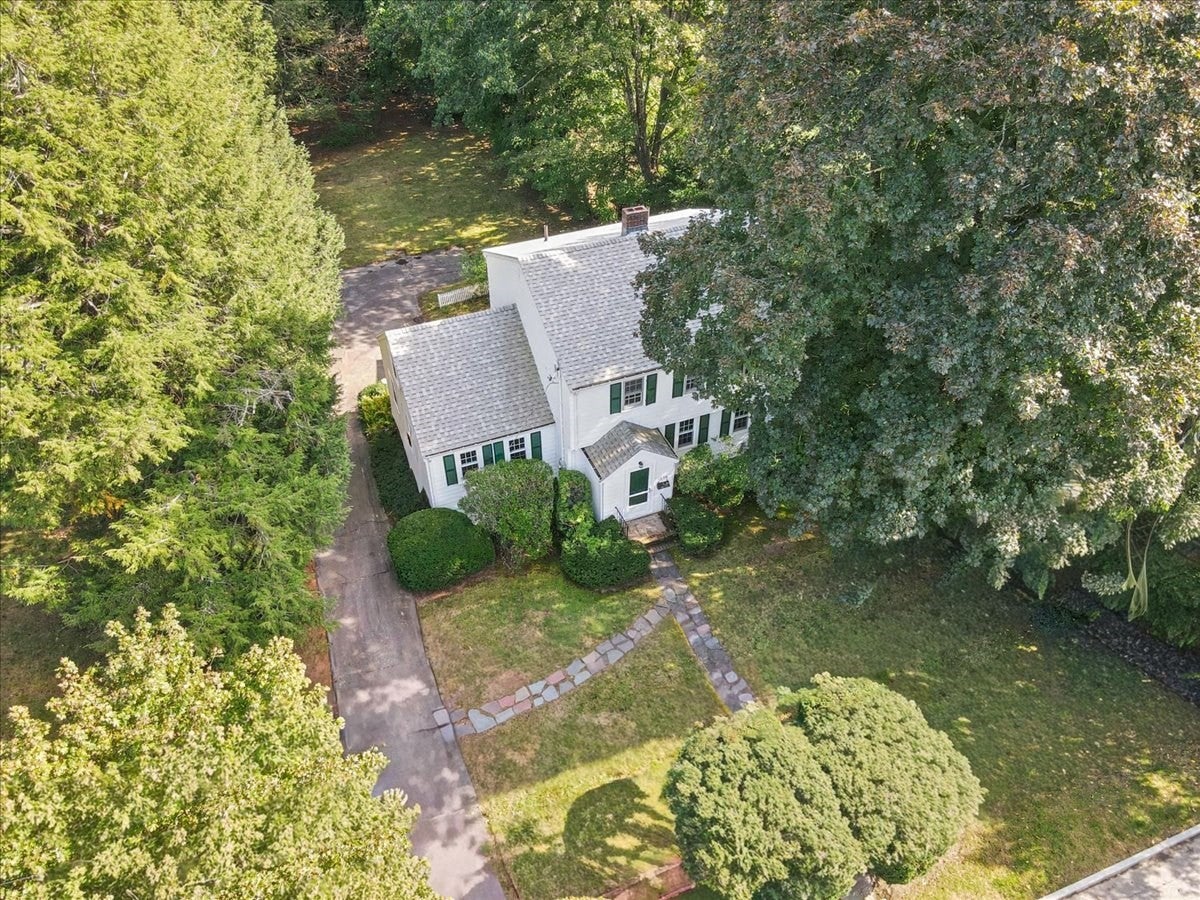 1036 High St, Westwood, MA Photo #38