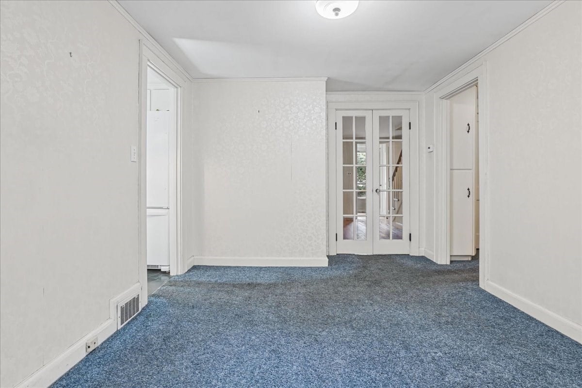 1036 High St, Westwood, MA Photo #11