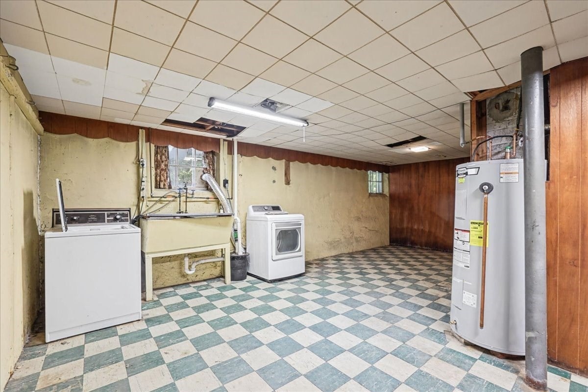 1036 High St, Westwood, MA Photo #34