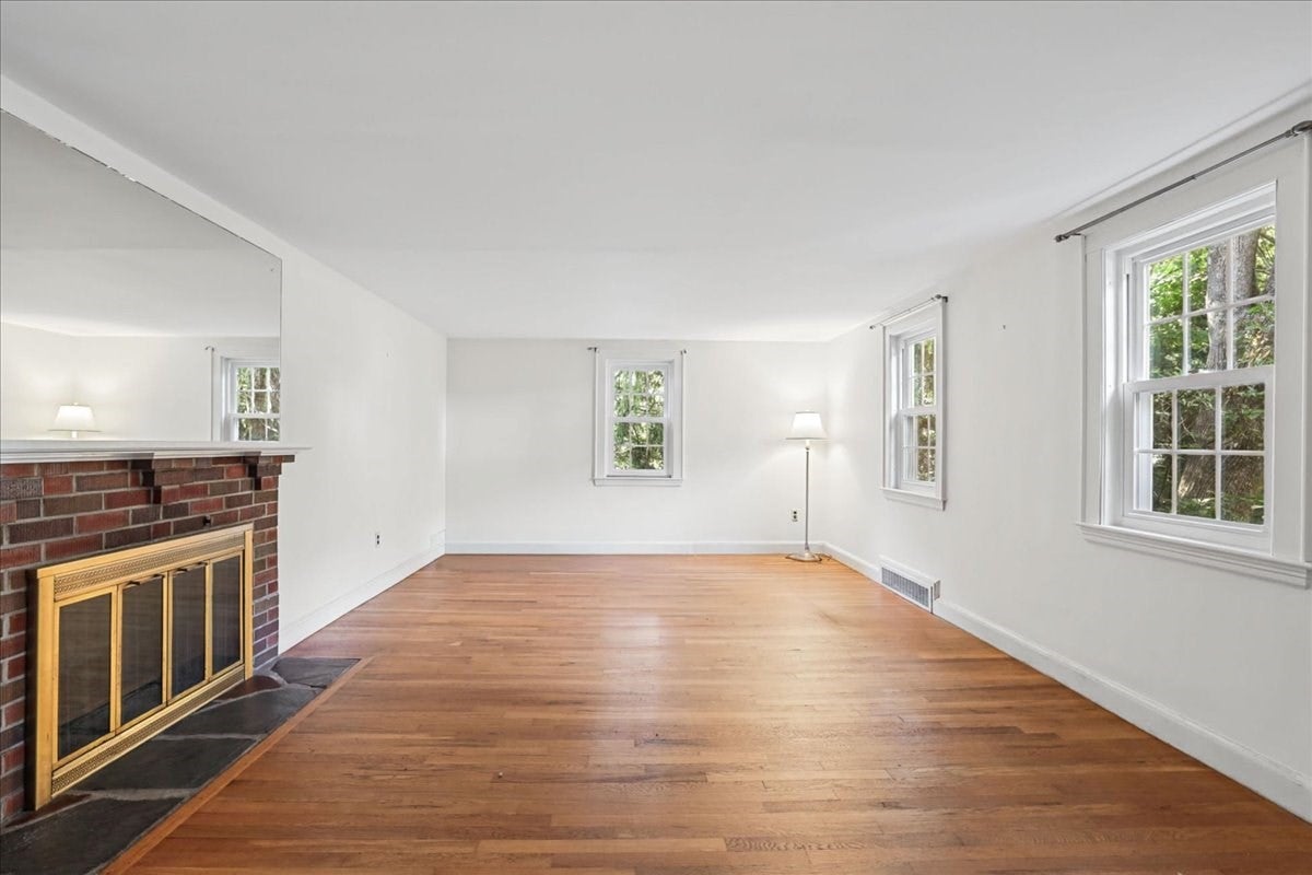 1036 High St, Westwood, MA Photo #6