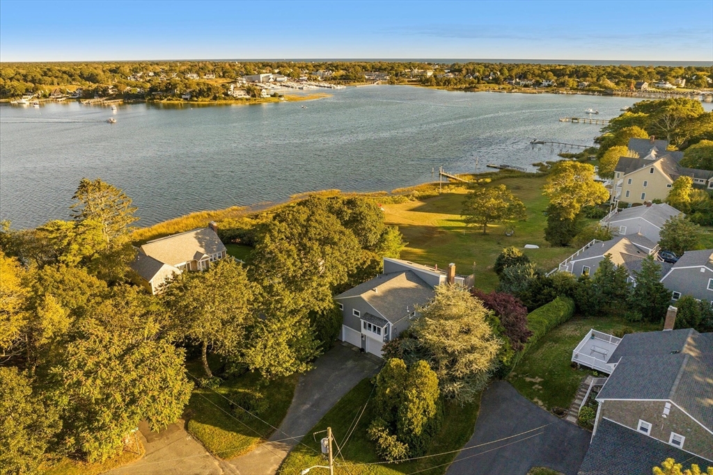 29 Bass River Rd