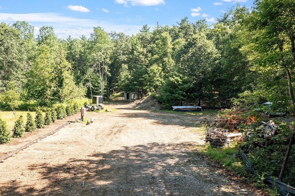111 Squannacook Rd