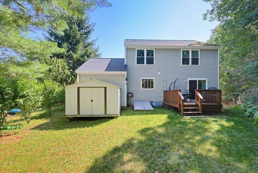 28 Heritage Path, Millis, MA, 28 Heritage Path, Millis, MA Photo #17