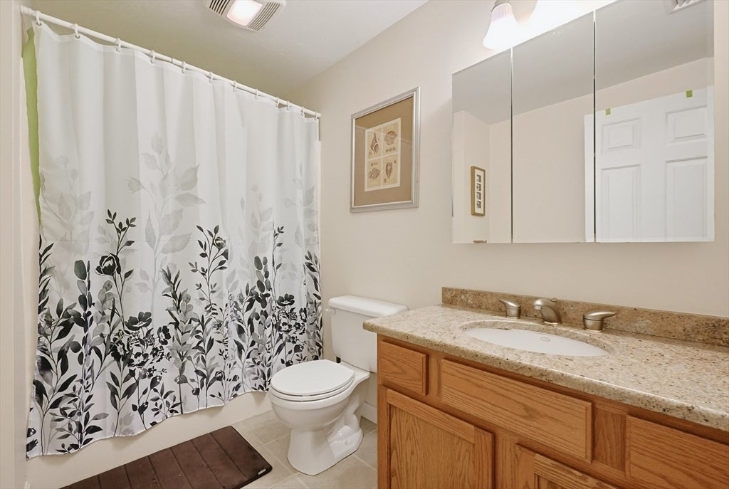 28 Heritage Path, Millis, MA, 28 Heritage Path, Millis, MA Photo #12