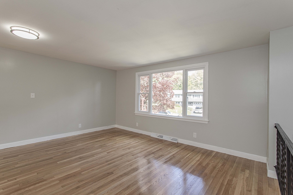 43 Gilbert Drive, Stoughton, MA Photo #23