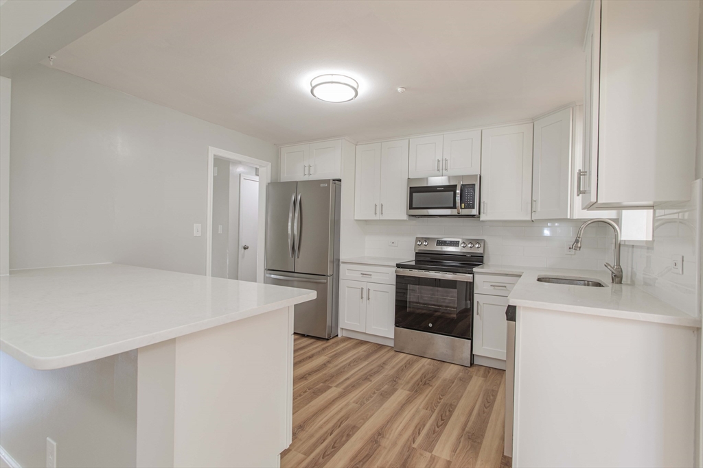 43 Gilbert Drive, Stoughton, MA Photo #21