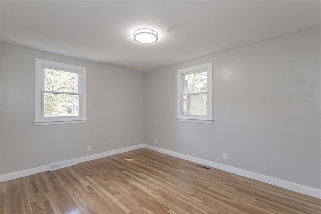 43 Gilbert Drive, Stoughton, MA Photo #28