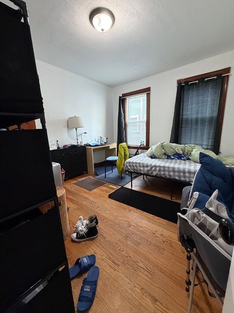 Photo of 35 Fiske St #1, Waltham, MA 02451 (MLS # 73510141)