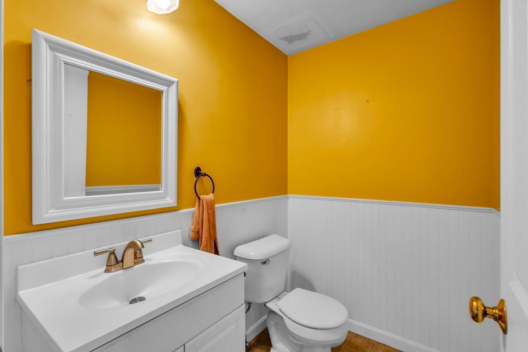 162 High St, Fitchburg, MA, 162 High St, Fitchburg, MA Photo #10