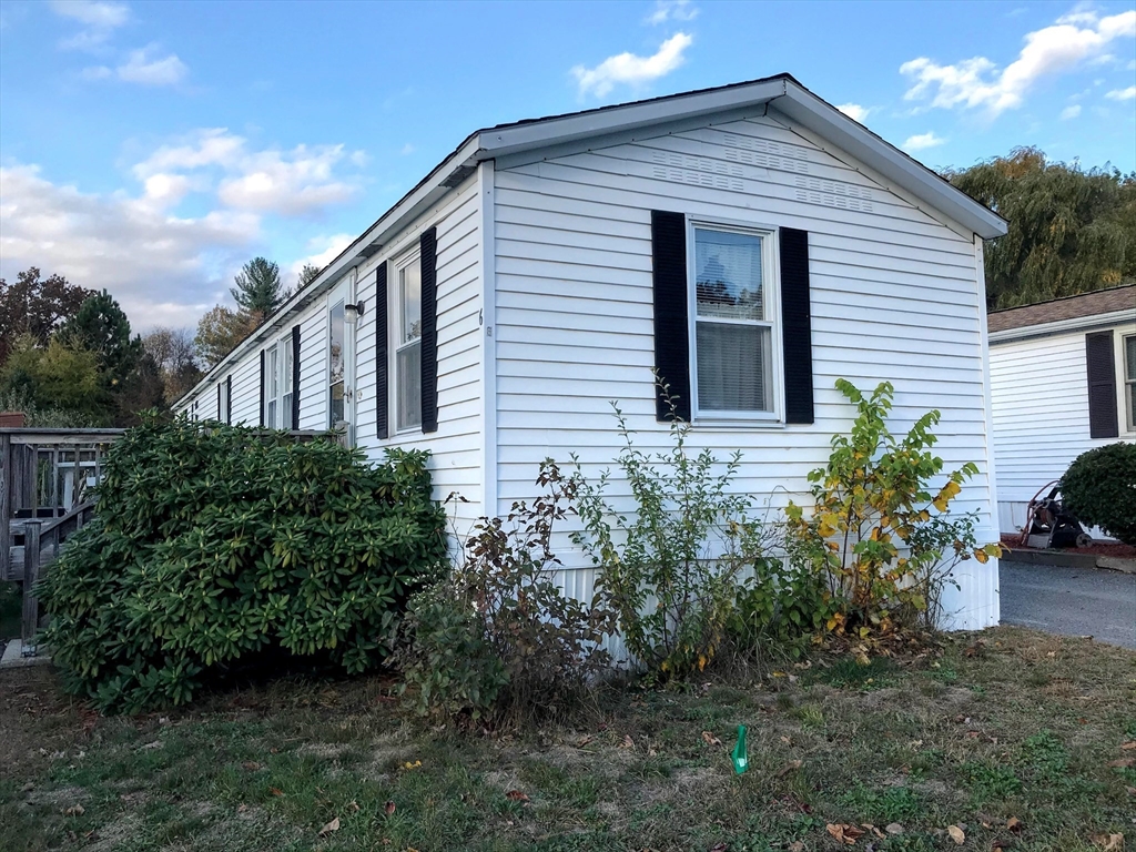 25 Groton School Road 6