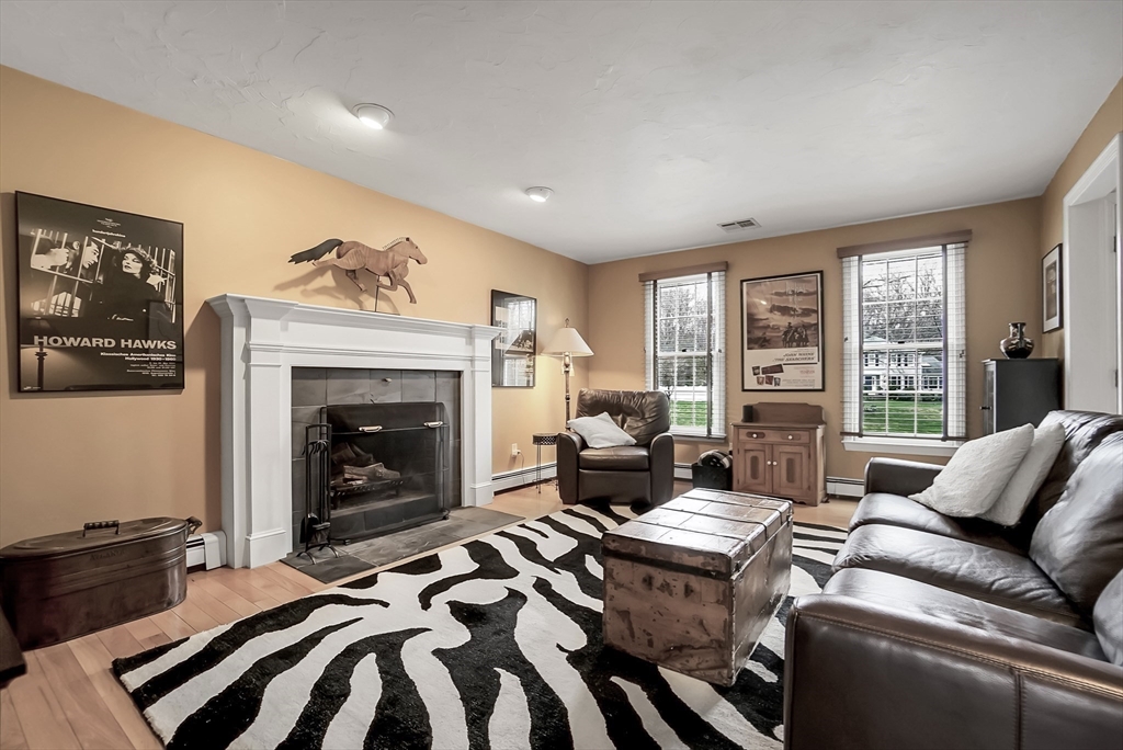 23 Fredric Lane, Mansfield, MA Photo #4