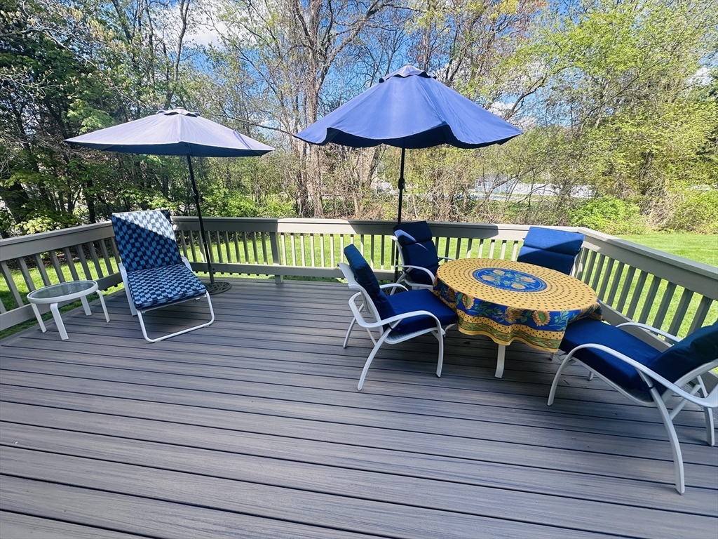 23 Fredric Lane, Mansfield, MA Photo #17