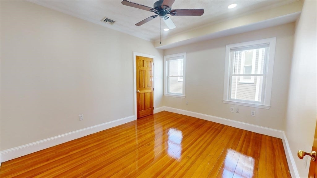 200 Hyde Park Ave #3, Boston, MA, 200 Hyde Park Ave #3, Boston, MA Photo #9