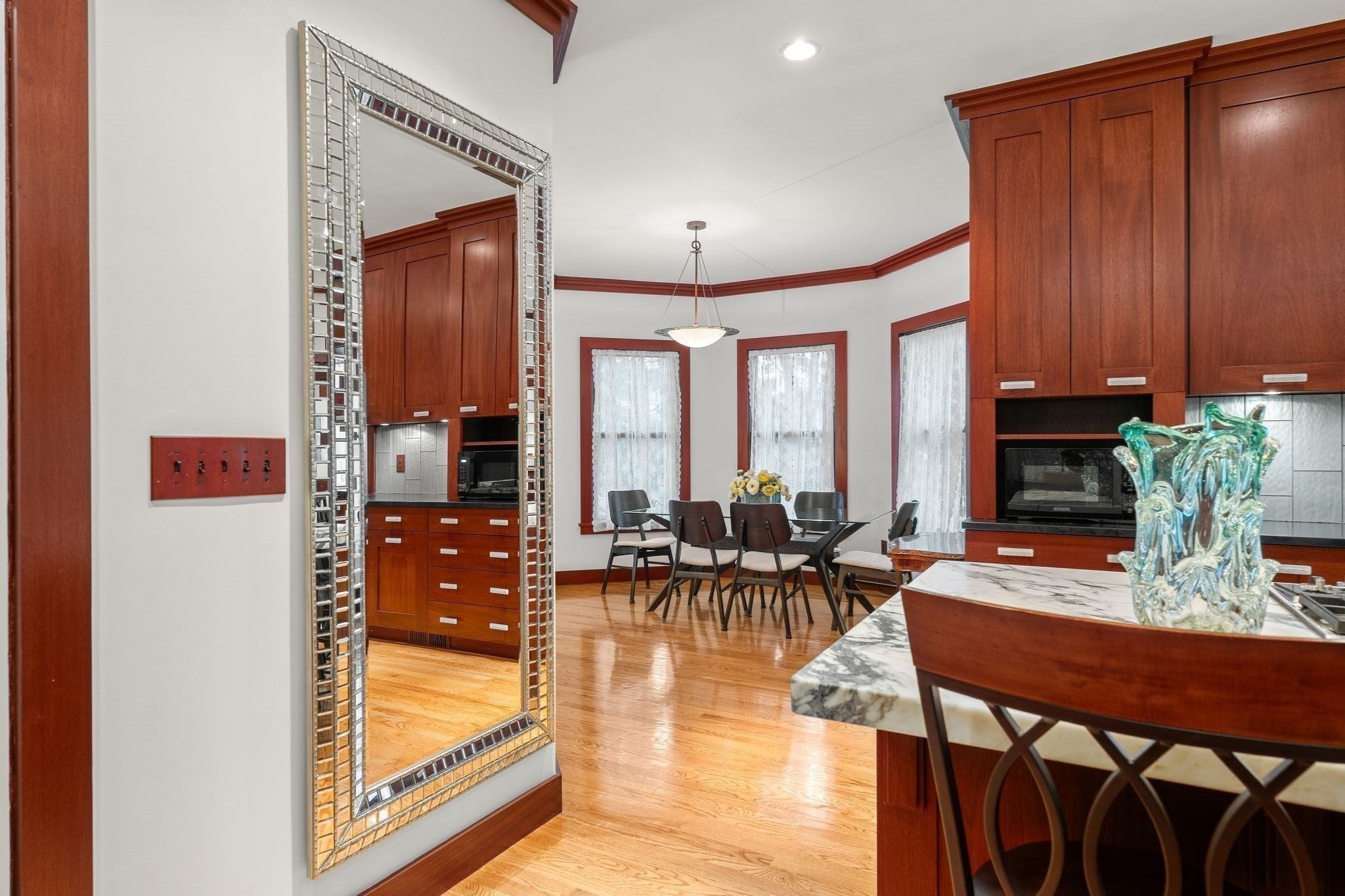 10 Holly Lane, Beverly, MA Photo #18