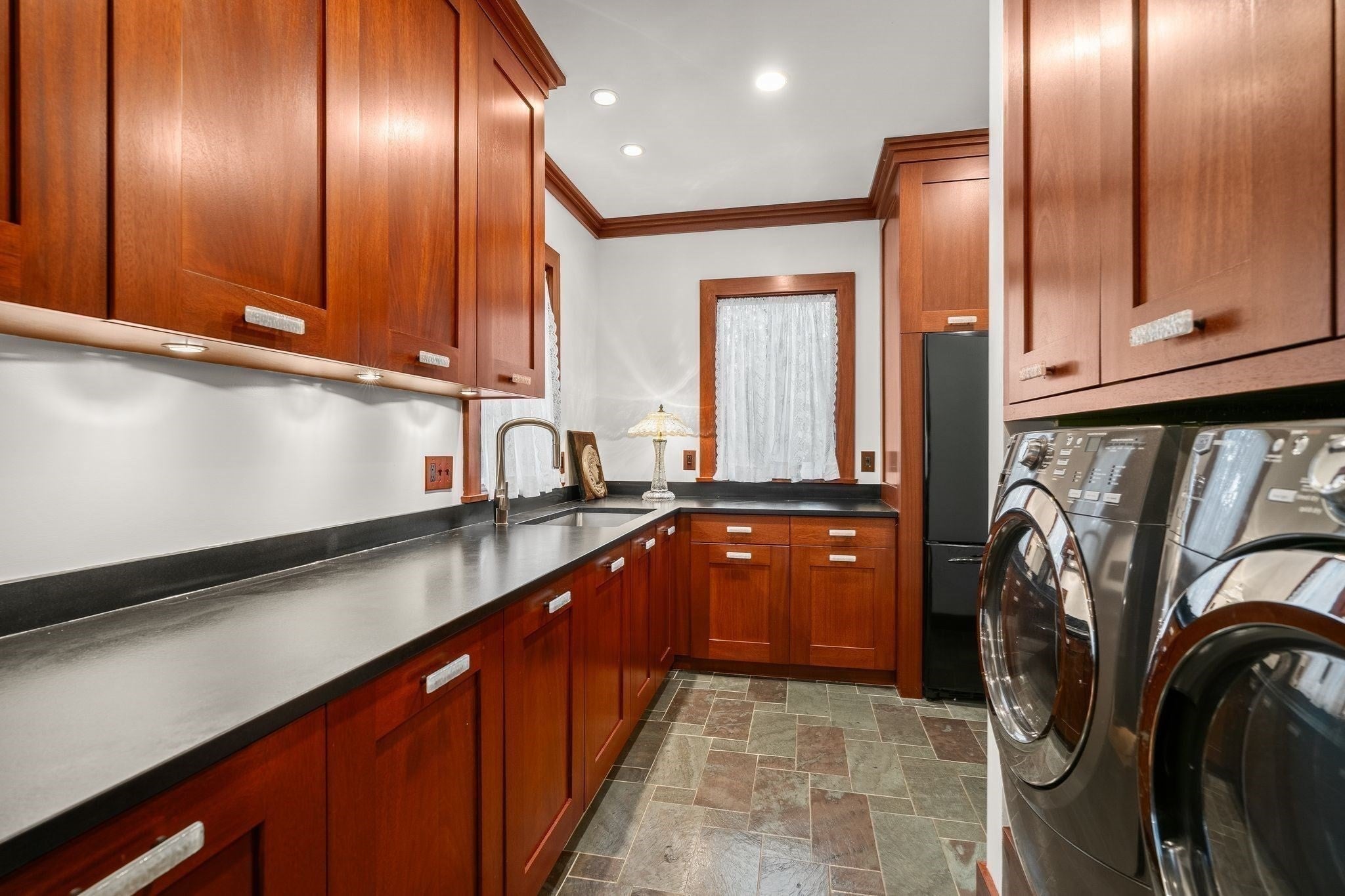 10 Holly Lane, Beverly, MA Photo #14