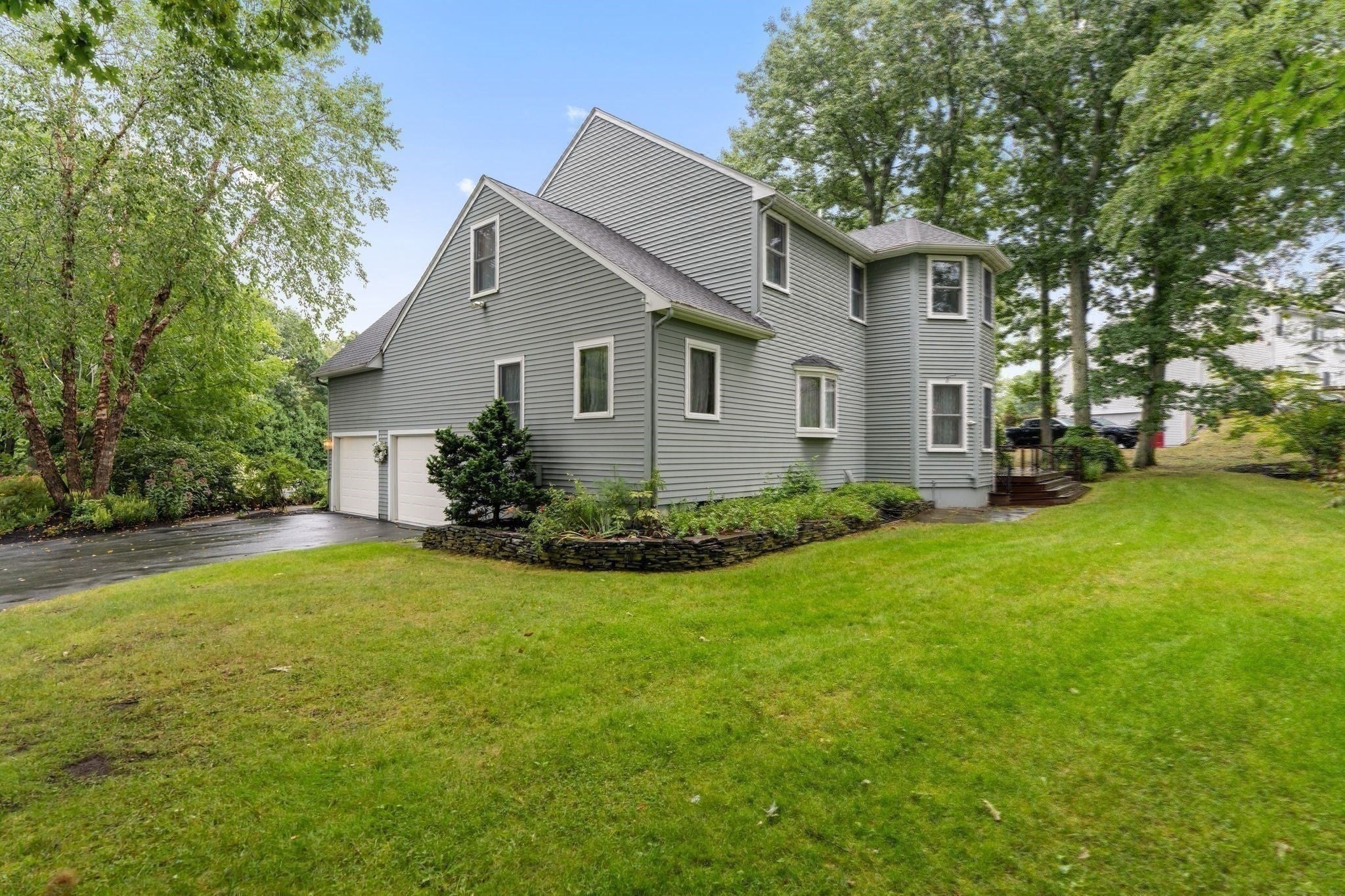 10 Holly Lane, Beverly, MA Photo #39