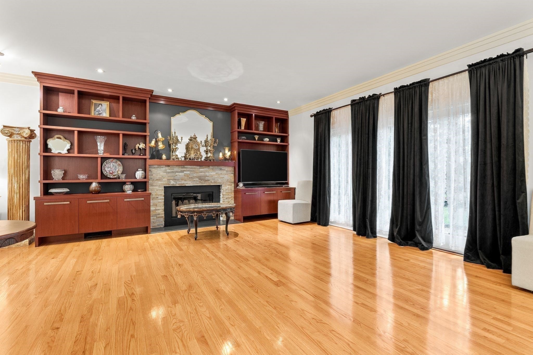 10 Holly Lane, Beverly, MA Photo #8