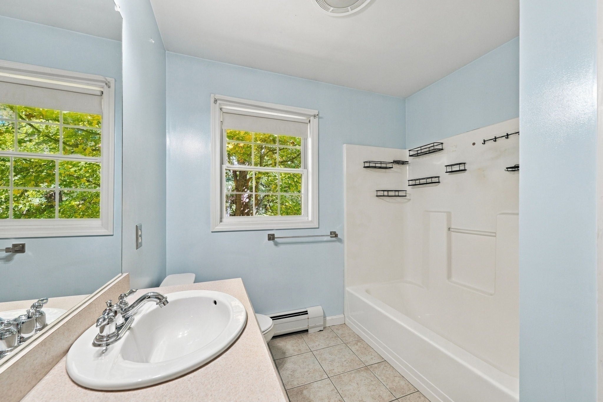 28 Erin Ct, New Bedford, MA Photo #23