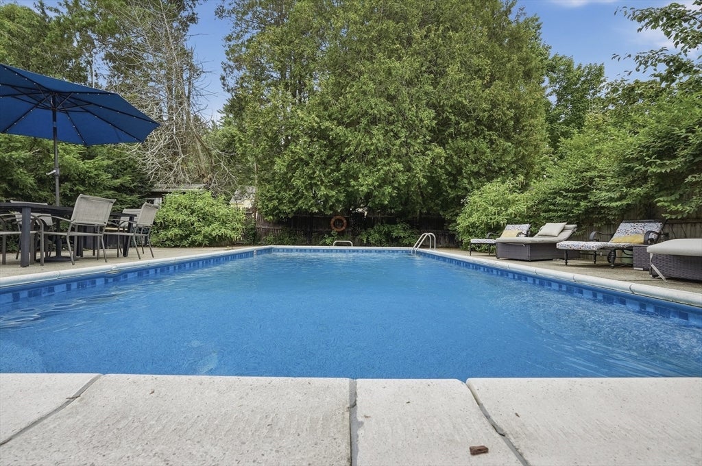 61 Walpole St, Sharon, MA, 61 Walpole St, Sharon, MA Photo #4