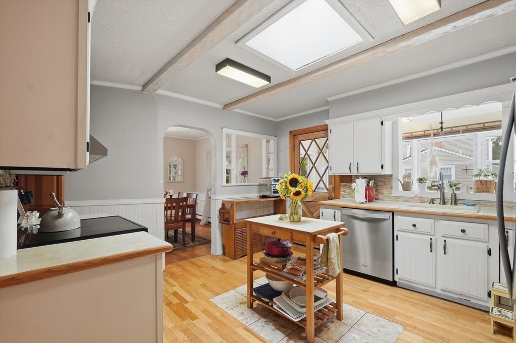 61 Walpole St, Sharon, MA, 61 Walpole St, Sharon, MA Photo #18