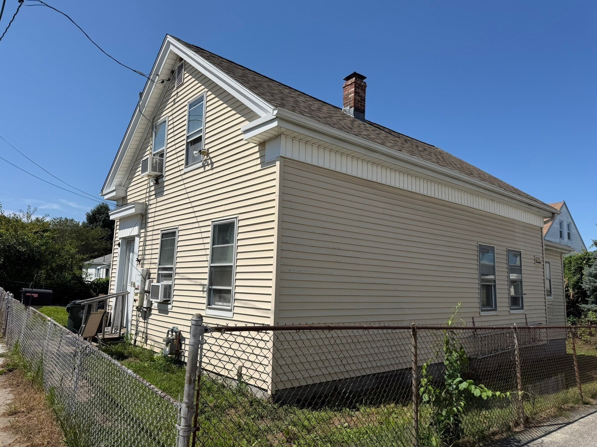 15 Allen St, Fall River, MA, 15 Allen St, Fall River, MA Photo #2
