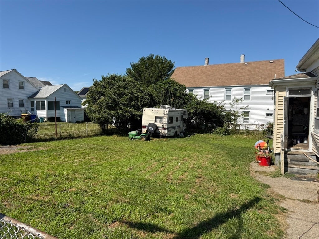 15 Allen St, Fall River, MA Photo #8