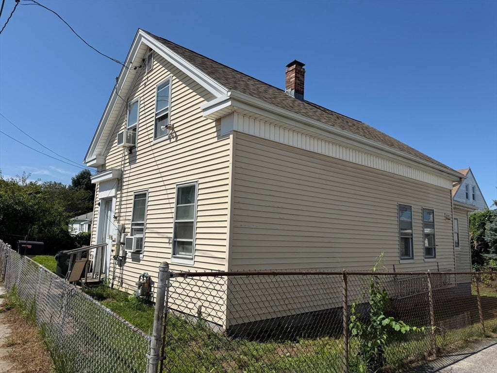 15 Allen St, Fall River, MA Photo #2