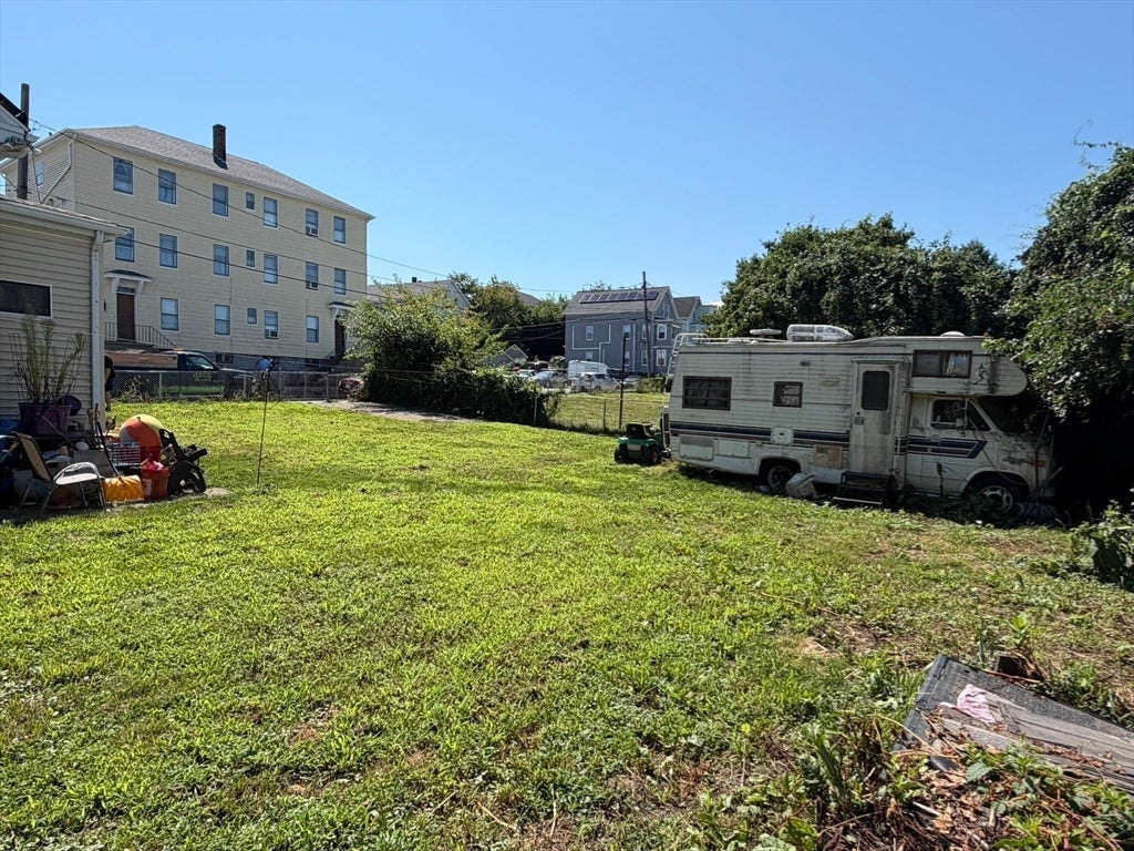 15 Allen St, Fall River, MA Photo #10