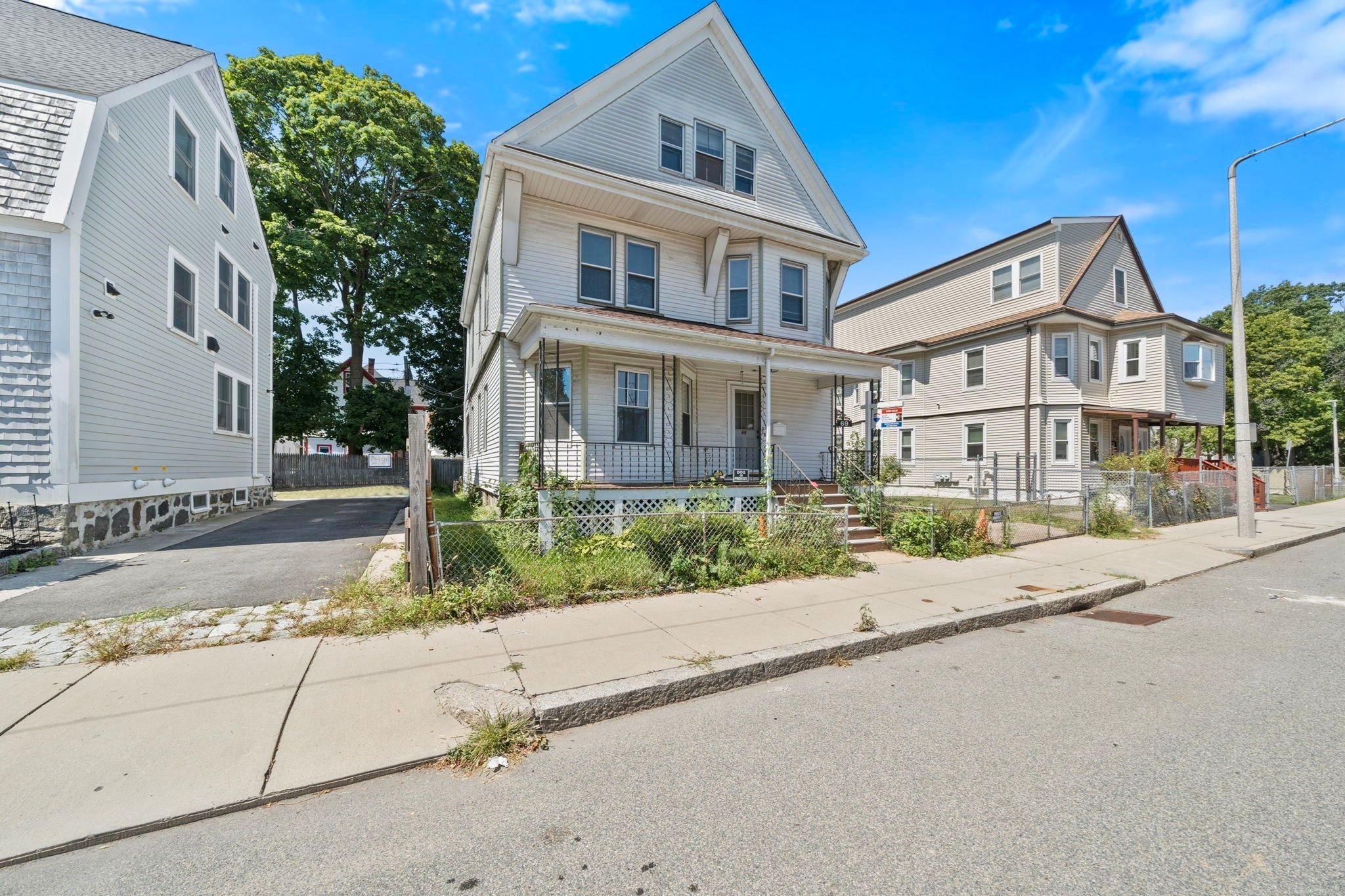 69 Mountain Ave