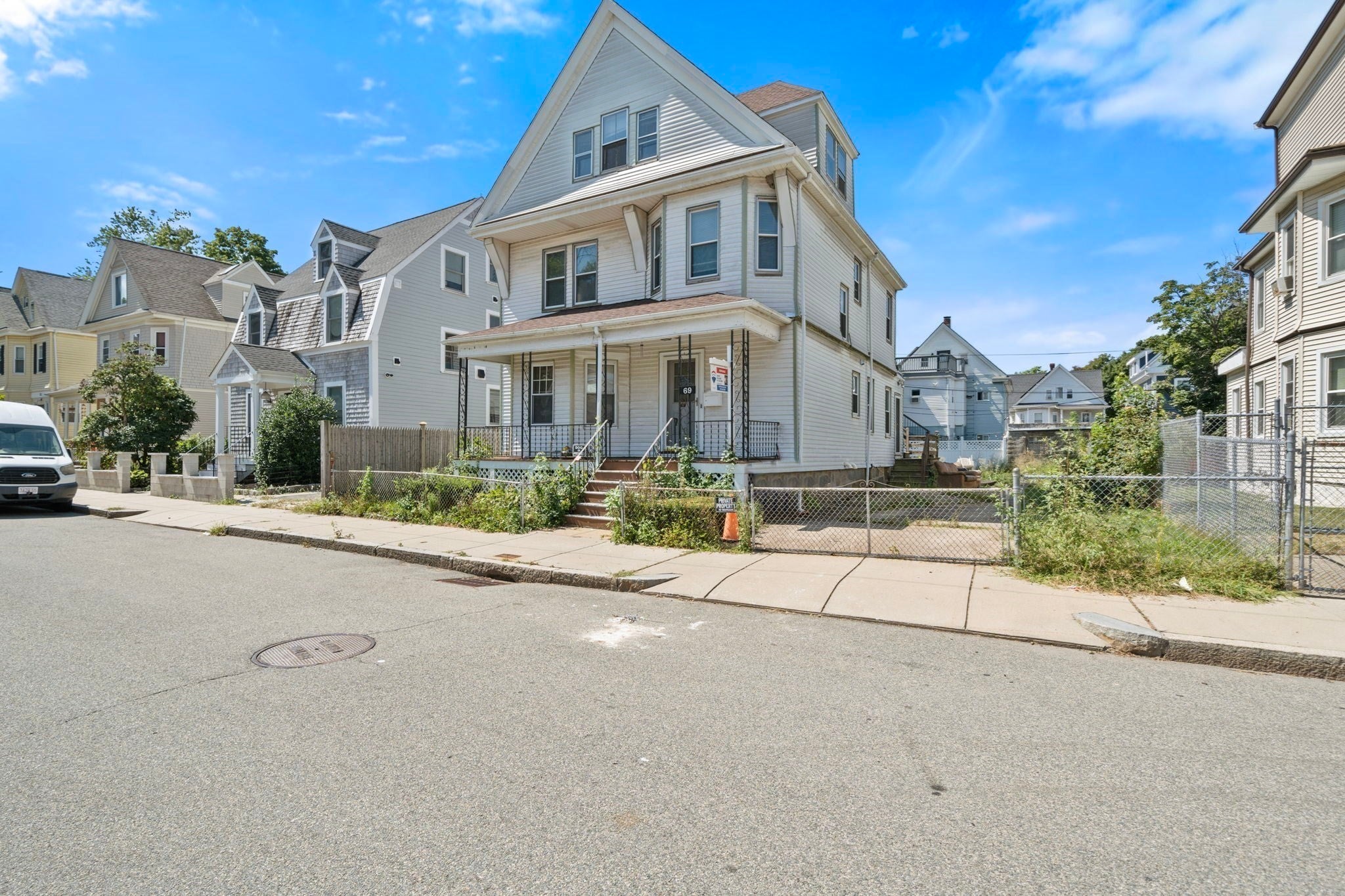 69 Mountain Ave