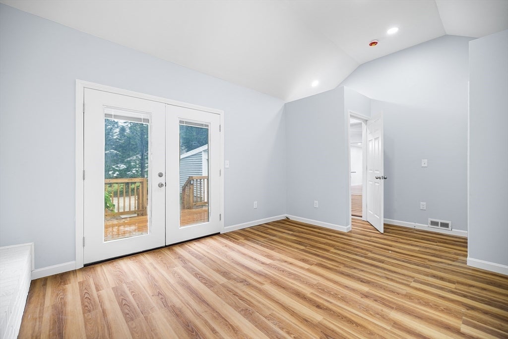211 Bonnie Brae Dr, West Springfield, MA Photo #17