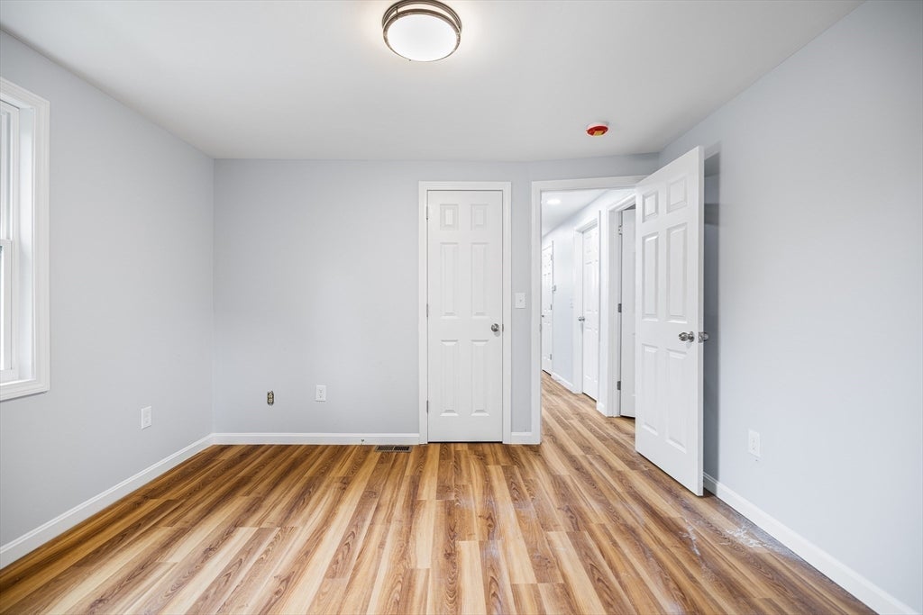 211 Bonnie Brae Dr, West Springfield, MA Photo #19