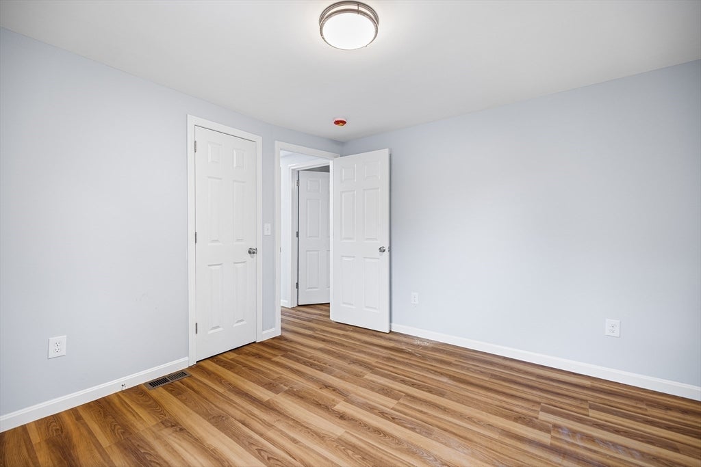 211 Bonnie Brae Dr, West Springfield, MA Photo #21