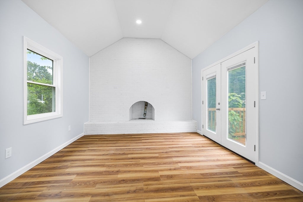 211 Bonnie Brae Dr, West Springfield, MA Photo #16