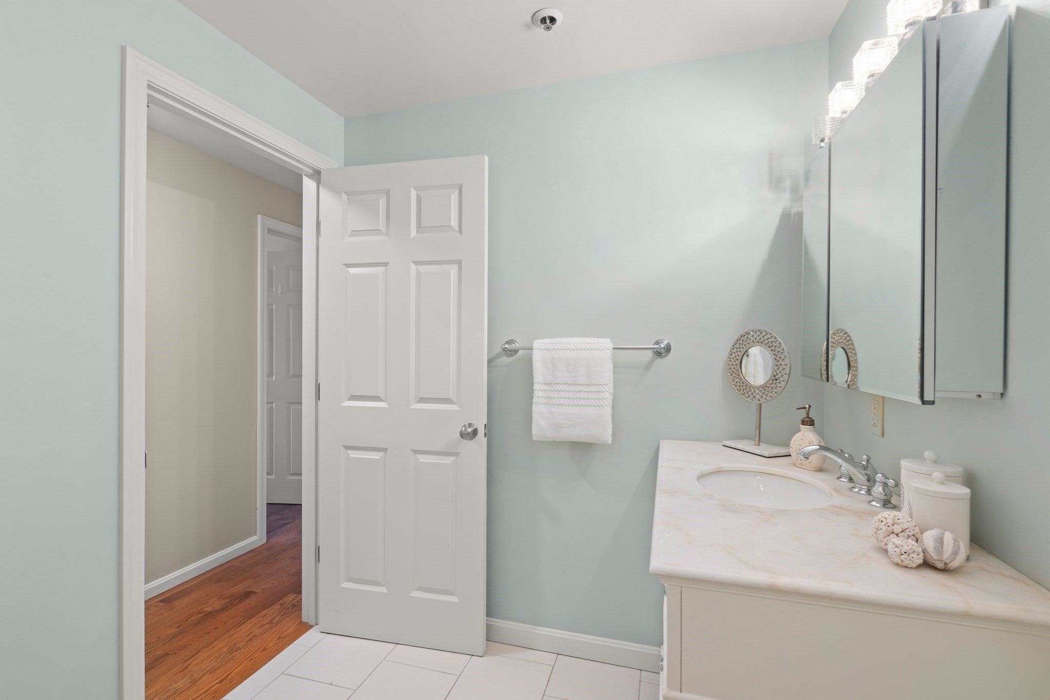 38 Dunham Rd #204, Beverly, MA, 38 Dunham Rd #204, Beverly, MA Photo #18