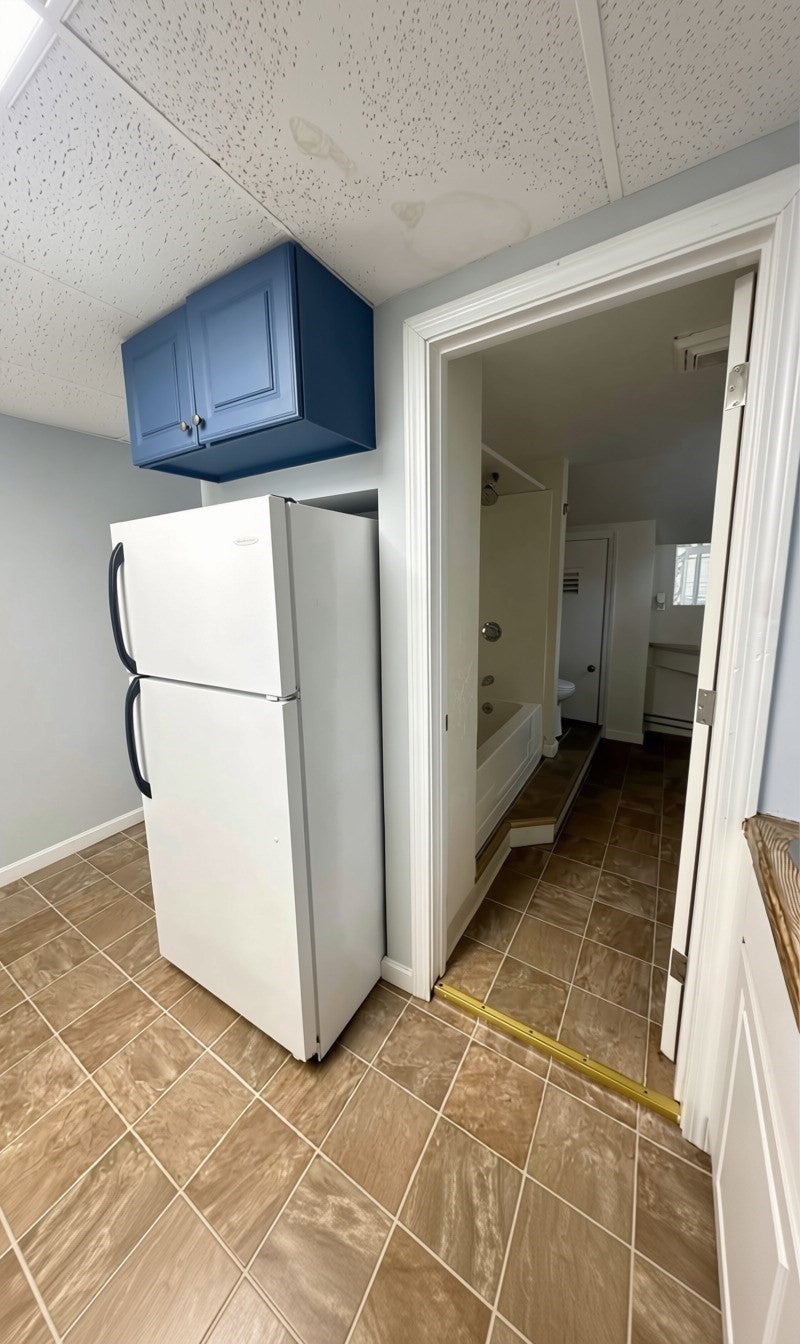 14 West St #1, East Bridgewater, MA Photo #9