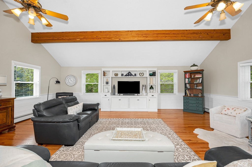 389 Marbleridge Rd, North Andover, MA Photo #12