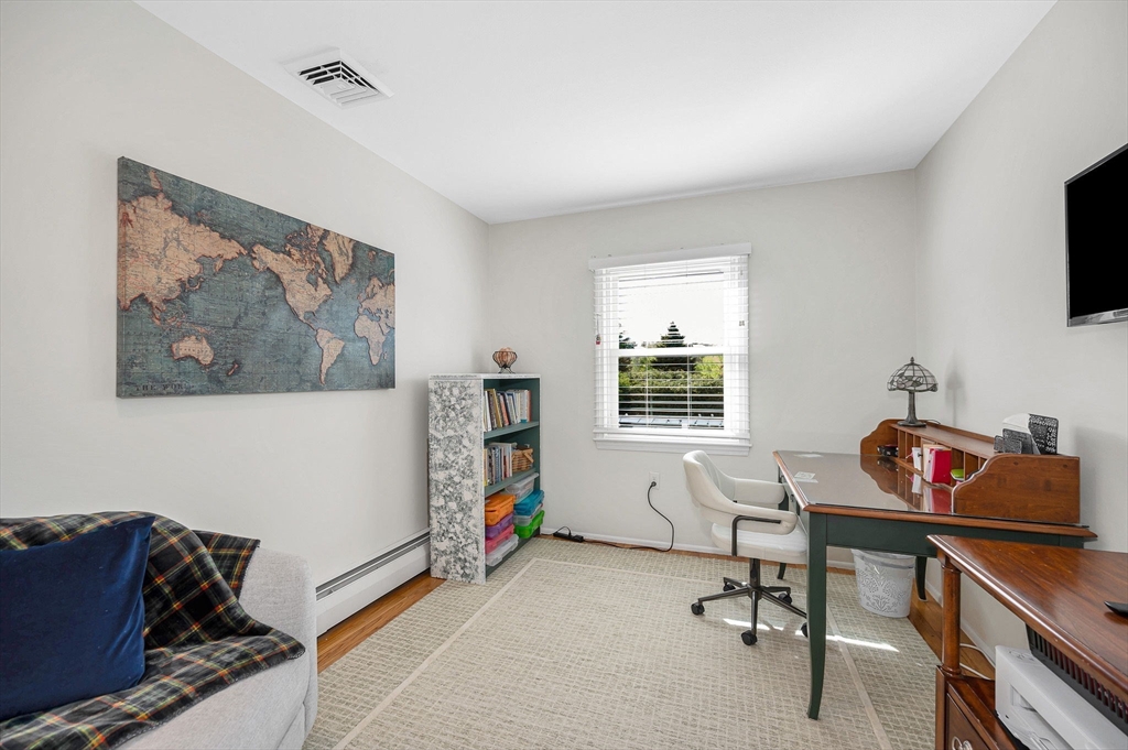 389 Marbleridge Rd, North Andover, MA Photo #23