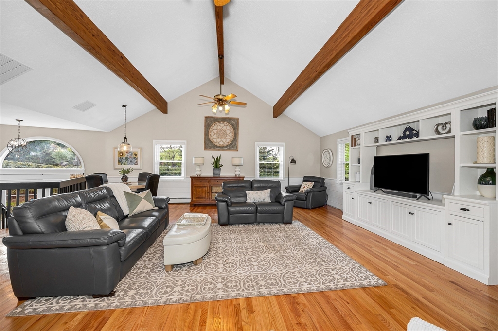 389 Marbleridge Rd, North Andover, MA Photo #15