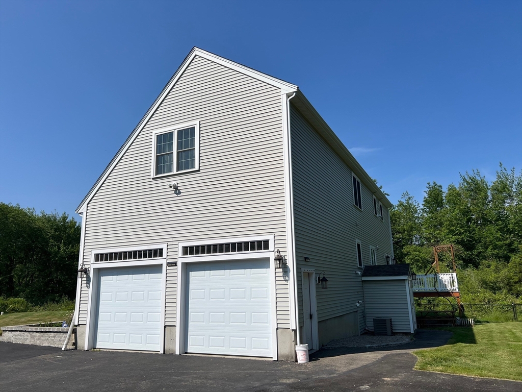 221 Chestnut St.