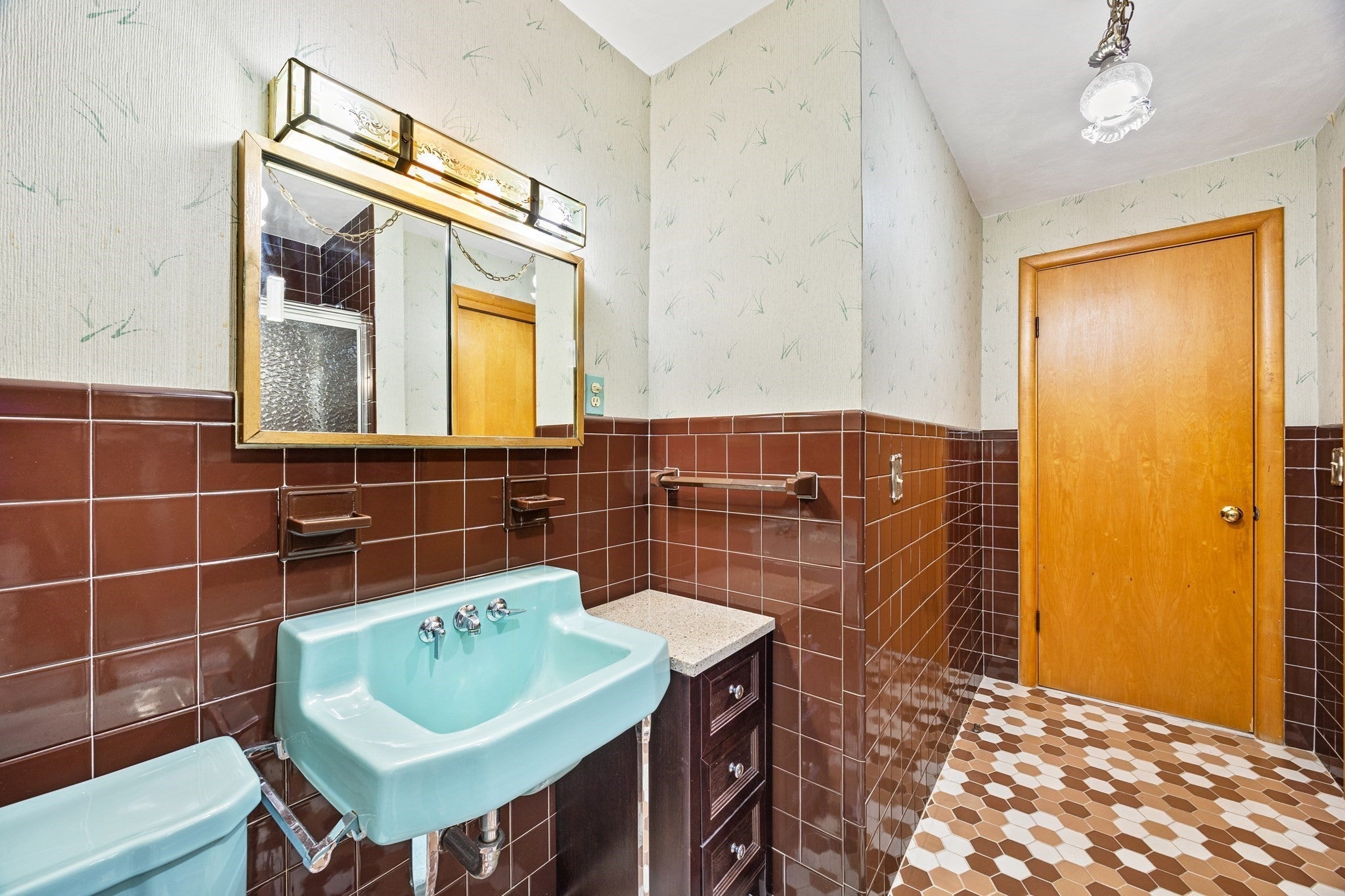 538 Newton Street, South Hadley, MA, 538 Newton Street, South Hadley, MA Photo #25