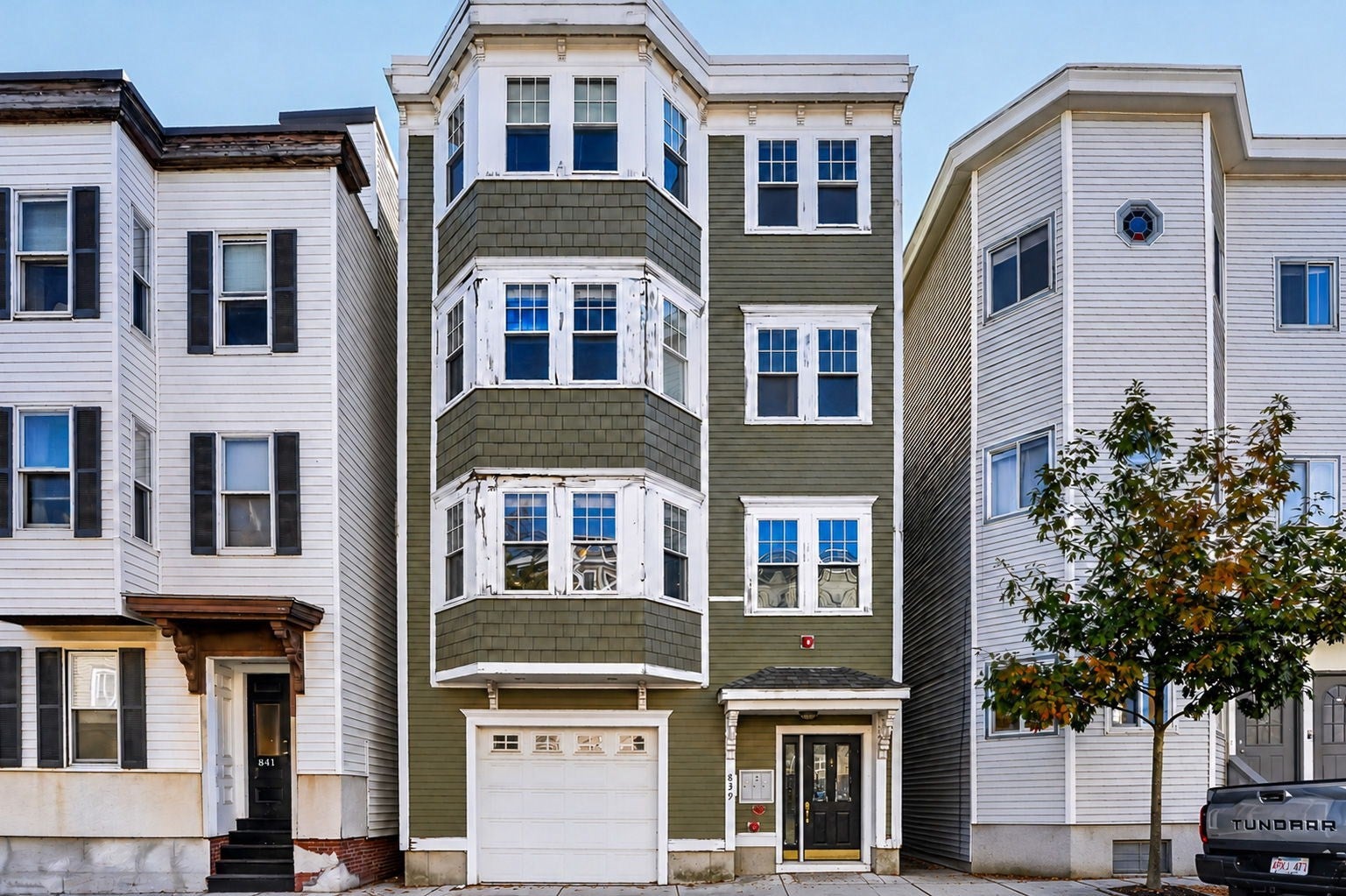 Photo of 839 E Second St, Boston, MA