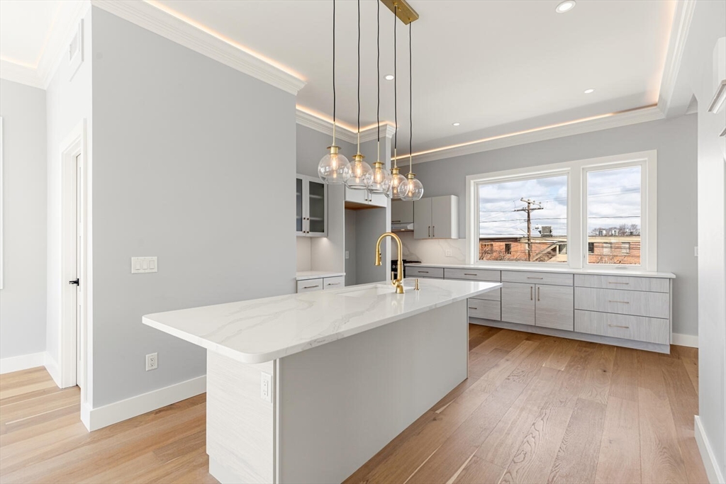 308 Newton Street 2