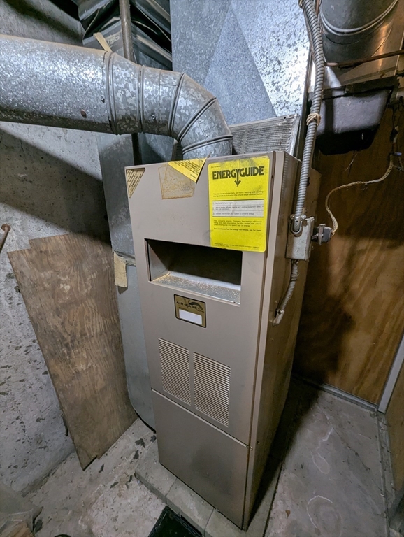 Franklin, Massachusetts 02038, United States, 4 Bedrooms Bedrooms, ,1 BathroomBathrooms,Residential,Pending,121339