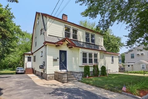 Photo of 3 Lynnfield Street #2, Peabody, MA 01960 (MLS # 73493775)