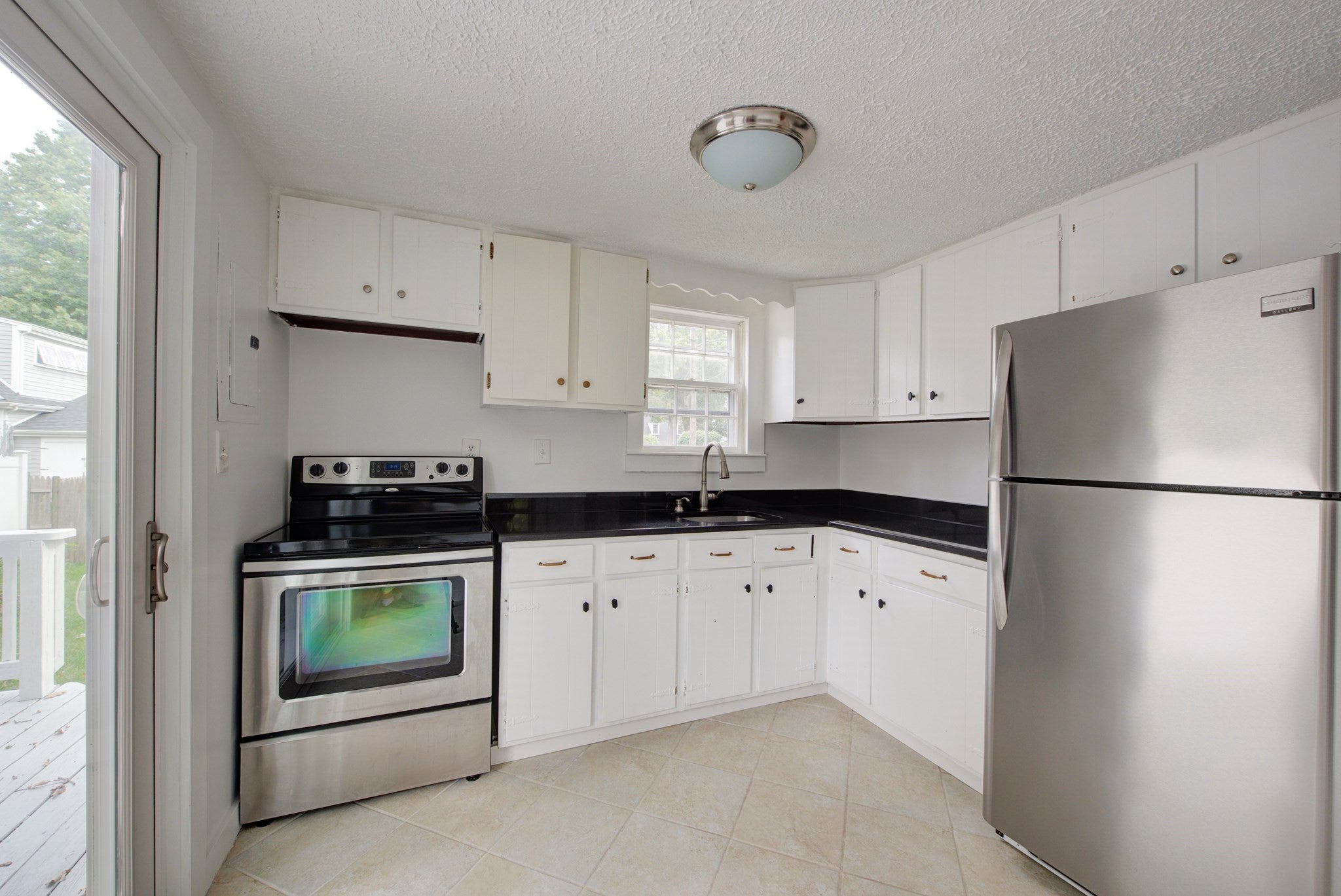 21 Sycamore Lane, Hingham, MA, 21 Sycamore Lane, Hingham, MA Photo #12