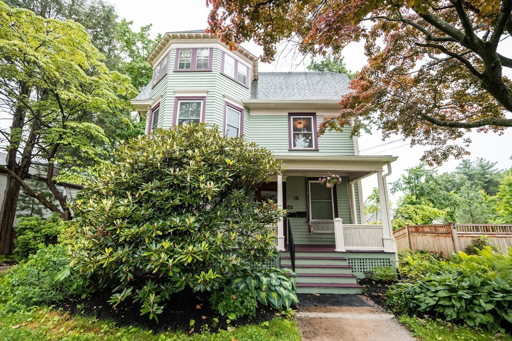 18 N Prospect St